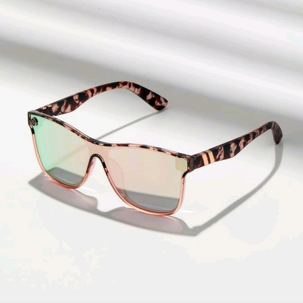 Tortoise Shell Print Flat Top Shield Sunglasses with Rose-Tinted Lenses - Picture 1 of 3